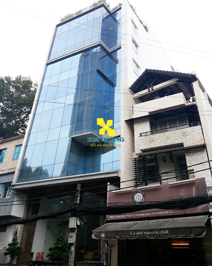 Góc chụp khác của tòa nhà văn phòng đường Trần Đình Xu