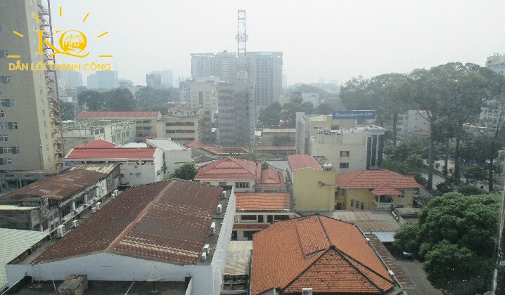 Hướng view khác của tòa nhà Phương Nam Office building